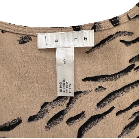 Leith Midi Dress Tan Black Animal Print Short Sleeve Wrap Dress Small NEW - Picture 2 of 11